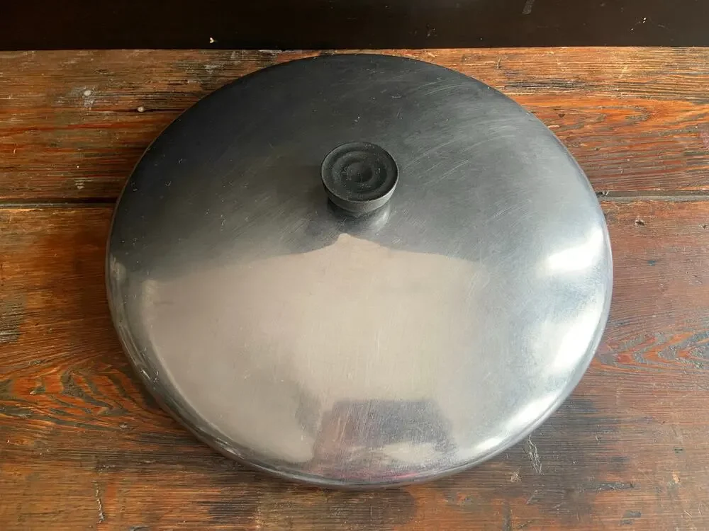 Vintage REVERE WARE 12
